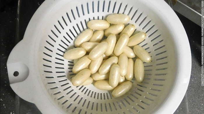 Man catches flight after swallowing 110 cocaine packets